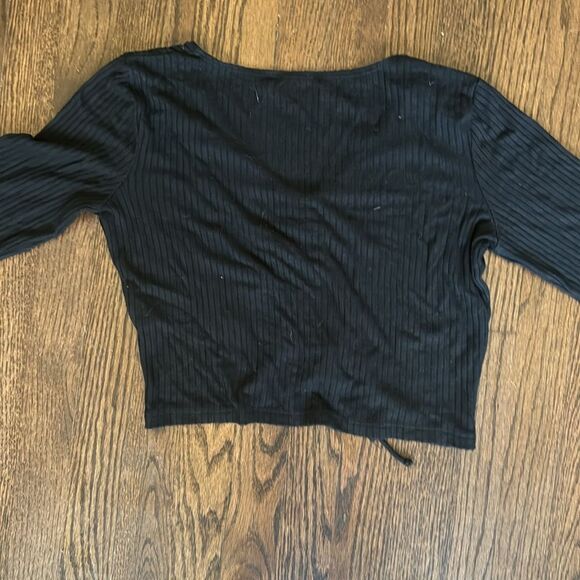 Reformation Black Crop Long Sleeve Tee size Large - Picture 6 of 6